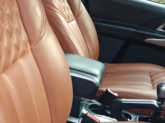 Used Mahindra XUV500 W7 [2018-2020] in Dehradun