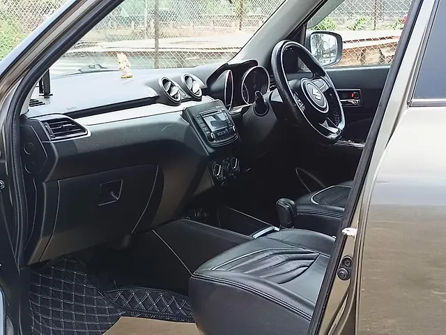 Used Maruti Suzuki Swift [2021-2024] VXi in Nashik