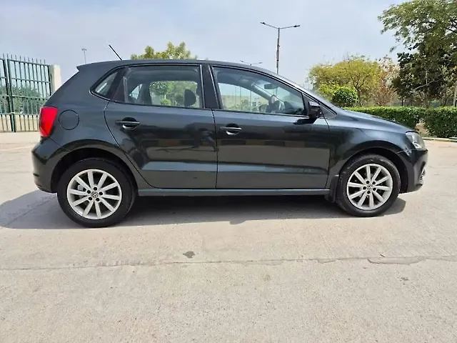 Used Volkswagen Polo [2016-2019] Highline1.2L (P) in Noida