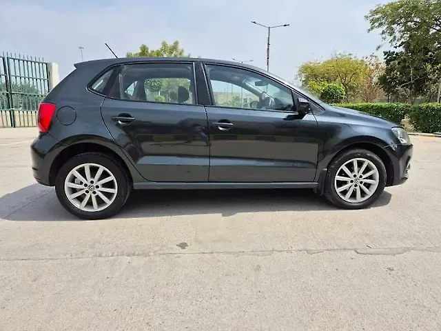 Used Volkswagen Polo [2016-2019] Highline1.2L (P) in Noida