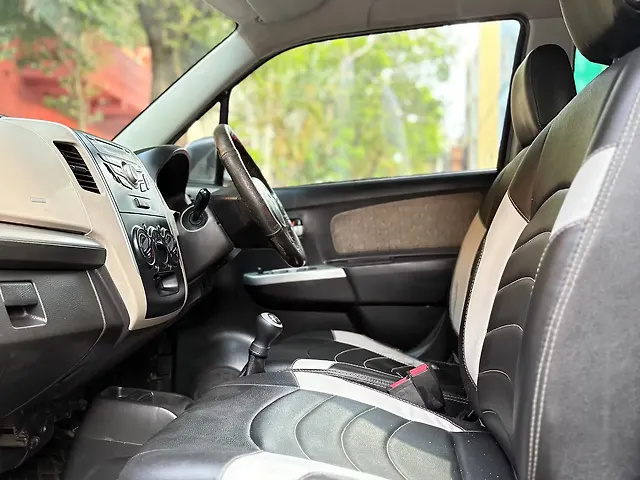 Used Maruti Suzuki Wagon R 1.0 [2014-2019] VXI in Kolkata