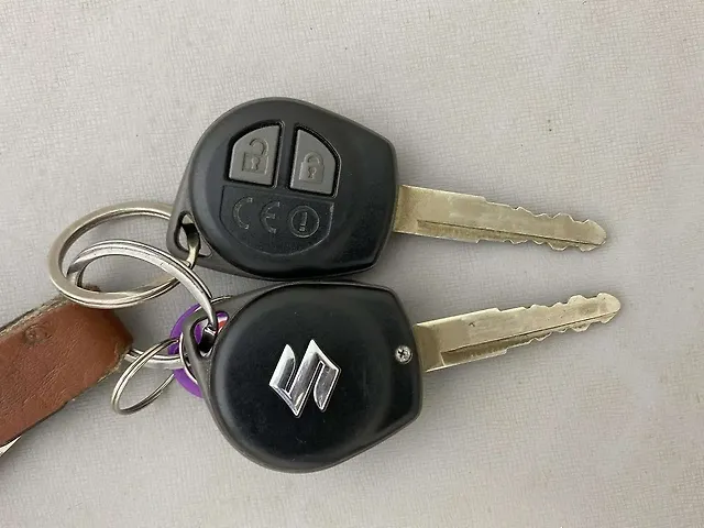 Used Maruti Suzuki Dzire [2017-2020] VDi AMT in Hyderabad