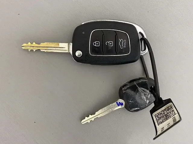 Used Hyundai Aura [2020-2023] S 1.2 AMT Petrol in Hyderabad