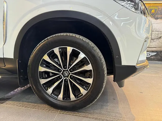Used MG Gloster [2020-2022] Sharp 6 STR 2.0 Twin Turbo 4WD in Ranchi