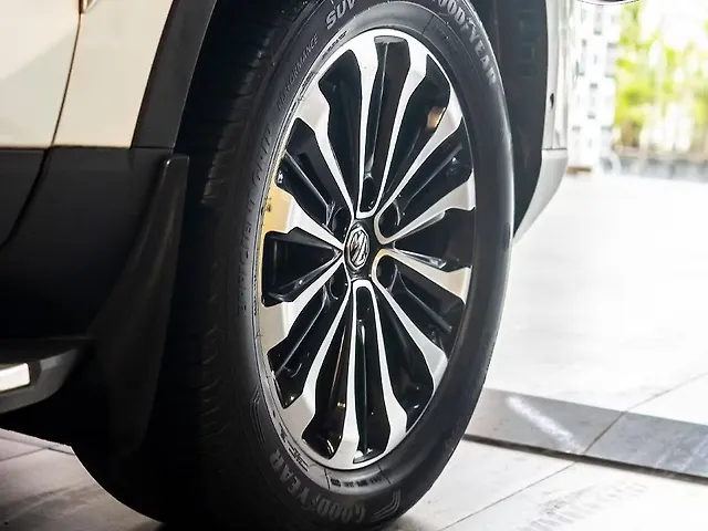 Used MG Gloster [2020-2022] Sharp 6 STR 2.0 Twin Turbo 4WD in Ranchi