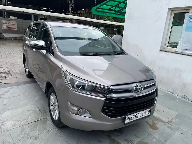 Used 2017 Toyota Innova Crysta in Meerut