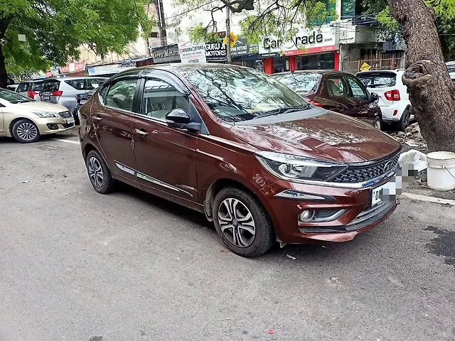Used 2024 Tata Tigor in Delhi