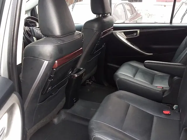 Used Toyota Innova Crysta [2016-2020] 2.4 ZX 7 STR [2016-2020] in Chennai