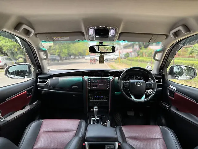 Used Toyota Fortuner Legender 2.8 4X2 AT in Chandigarh
