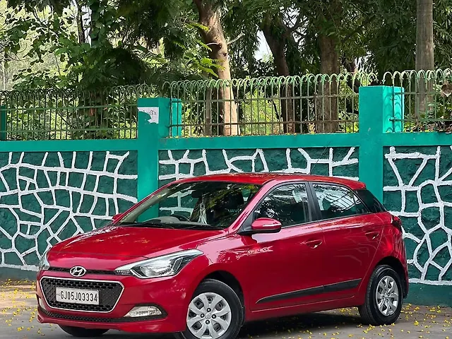 Used Hyundai Elite i20 [2016-2017] Sportz 1.4 CRDI [2016-2017] in Surat