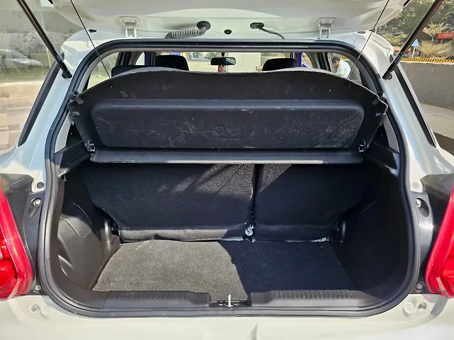 Used Maruti Suzuki Swift [2021-2024] ZXi AMT in Mumbai