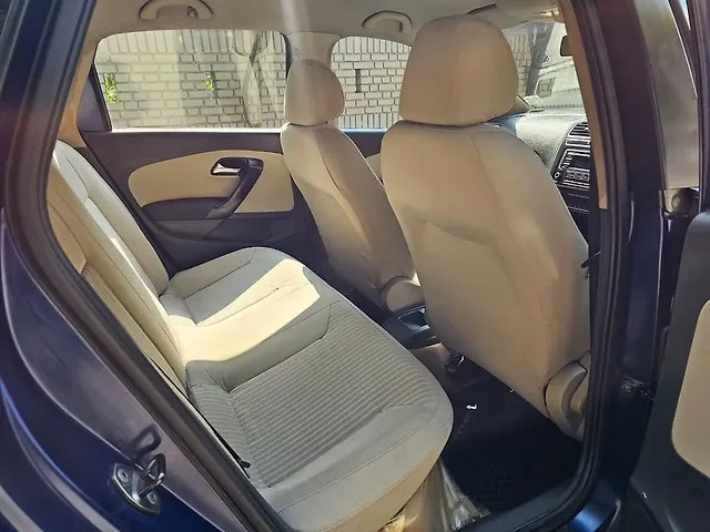 Used Volkswagen Polo [2012-2014] Highline1.2L (P) in Nashik