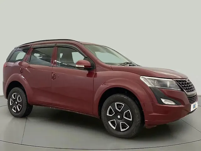 Used 2019 Mahindra XUV500 in Delhi
