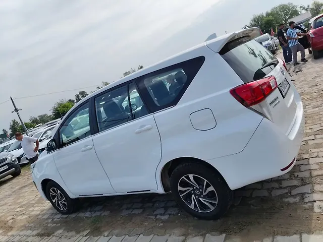 Used Toyota Innova Crysta [2016-2020] 2.4 G 7 STR [2016-2017] in Ludhiana