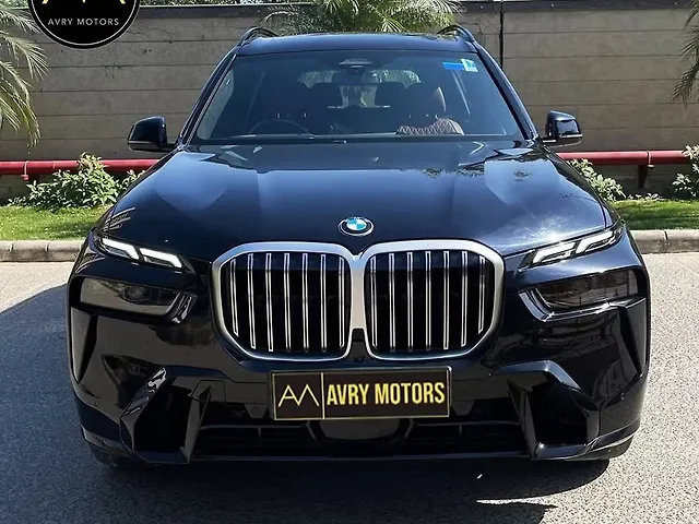 Used 2023 BMW X7 in Delhi