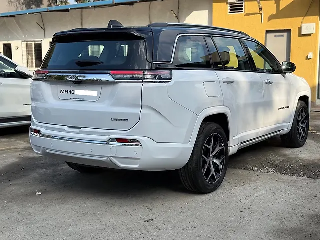 Used Jeep Meridian Limited (O) 4X2 AT [2022] in Pune