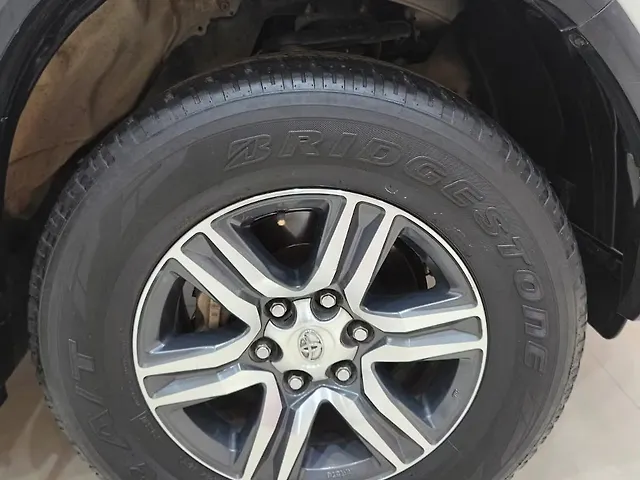 Used Toyota Fortuner [2016-2021] 2.8 4x2 MT [2016-2020] in Kanpur