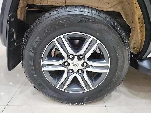 Used Toyota Fortuner [2016-2021] 2.8 4x2 MT [2016-2020] in Kanpur