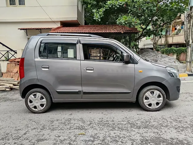Used Maruti Suzuki Wagon R 1.0 [2014-2019] VXI+ AMT in Bangalore