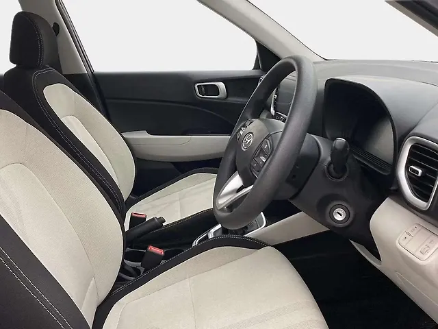 Used Hyundai Venue S (O) 1.2 Petrol [2023-2025] in Hyderabad