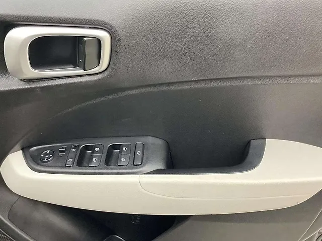 Used Hyundai Venue S (O) 1.2 Petrol [2023-2025] in Hyderabad