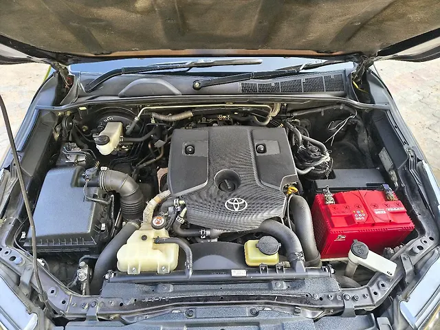 Used Toyota Fortuner [2016-2021] 2.8 4x2 MT [2016-2020] in Kanpur