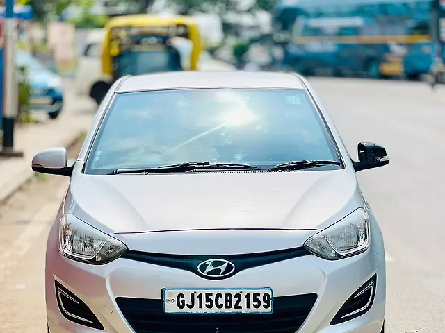 Used 2013 Hyundai i20 in Vapi