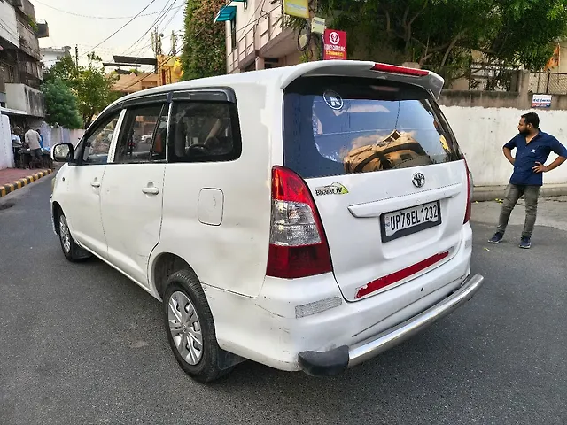 Used Toyota Innova [2015-2016] 2.5 G BS IV 8 STR in Kanpur