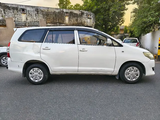 Used Toyota Innova [2015-2016] 2.5 G BS IV 8 STR in Kanpur
