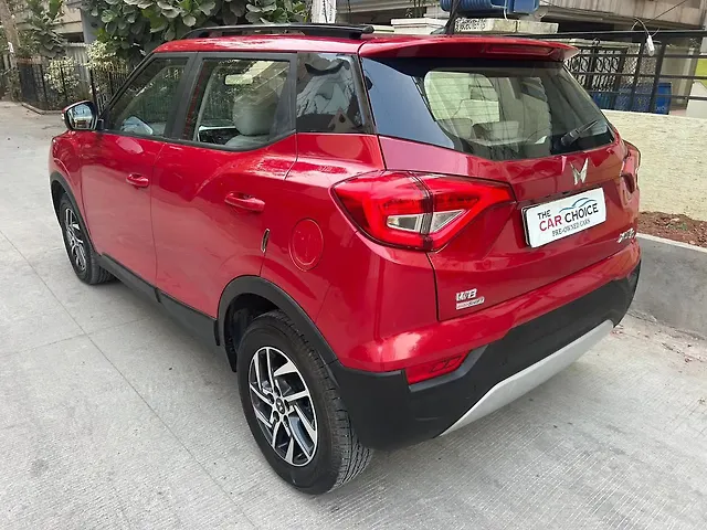Used Mahindra XUV300 [2019-2024] W8 (O) 1.5 Diesel AMT in Hyderabad