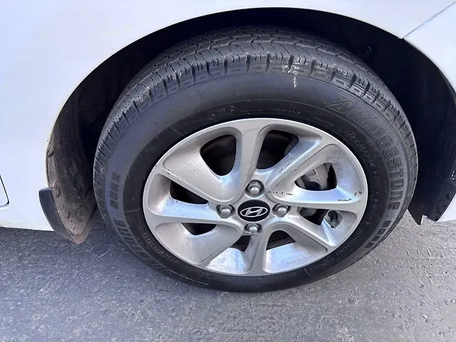 Used Hyundai Grand i10 Asta U2 1.2 CRDi in Mumbai