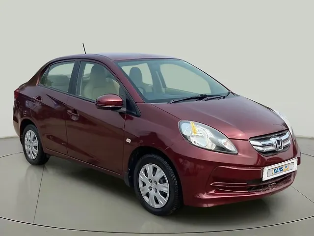 Used 2015 Honda Amaze in Surat