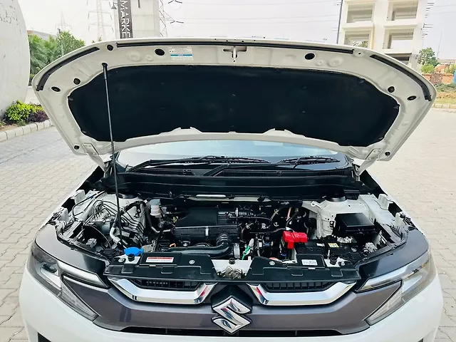 Used Maruti Suzuki Brezza VXi [2022-2023] in Chandigarh