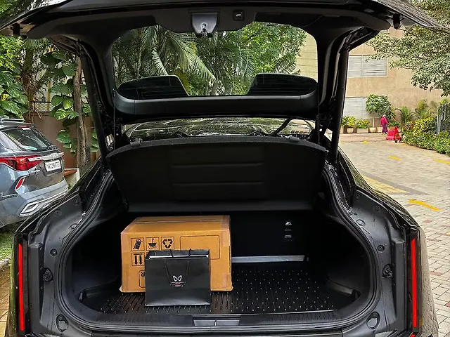 Used Mahindra BE 6 Pack Three No Charger in Bangalore