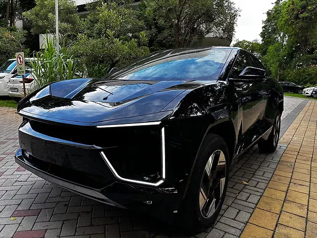 Used Mahindra BE 6 Pack Three No Charger in Bangalore