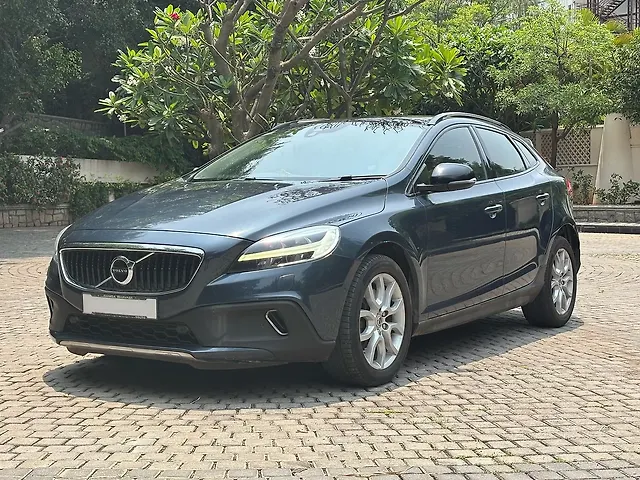 Used 2017 Volvo V40 Cross Country in Hyderabad