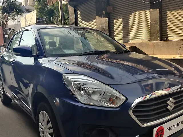 Used Maruti Suzuki Dzire [2017-2020] VXi AMT in Hyderabad