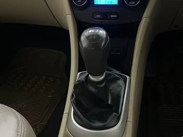 Used Hyundai Verna [2011-2015] Fluidic 1.6 VTVT SX in Ghaziabad