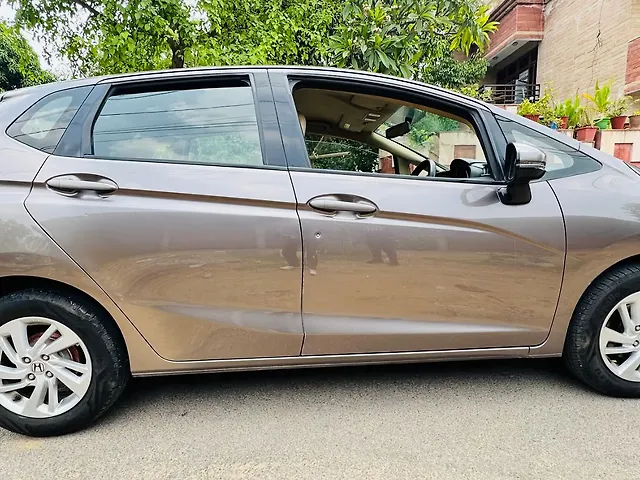 Used Honda Jazz [2015-2018] V Petrol in Jaipur