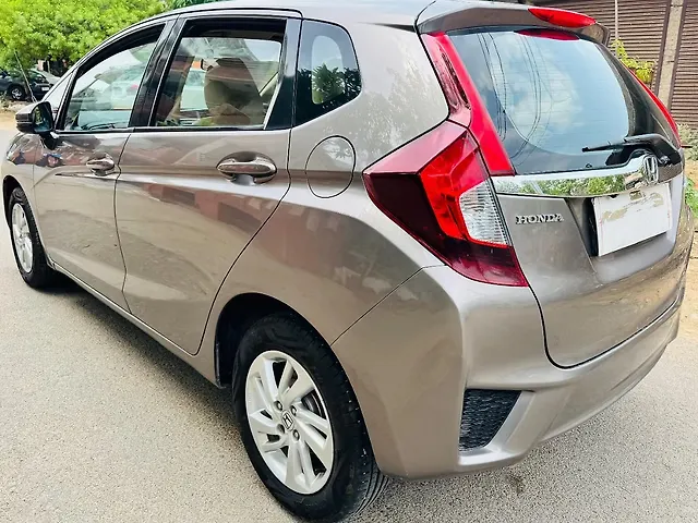Used Honda Jazz [2015-2018] V Petrol in Jaipur