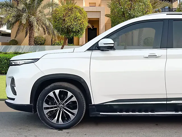 Used MG Hector Plus [2020-2023] Sharp 1.5 Petrol Turbo CVT 6-STR in Delhi