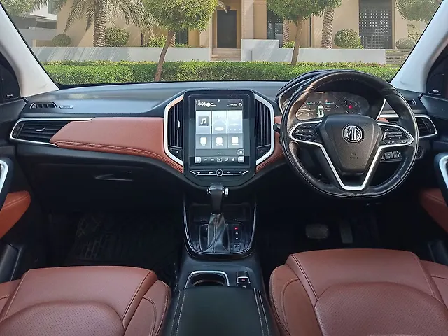 Used MG Hector Plus [2020-2023] Sharp 1.5 Petrol Turbo CVT 6-STR in Delhi