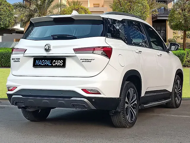Used MG Hector Plus [2020-2023] Sharp 1.5 Petrol Turbo CVT 6-STR in Delhi