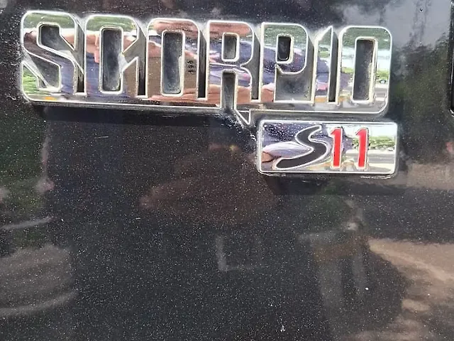 Used Mahindra Scorpio S11 MT 7S in Lucknow