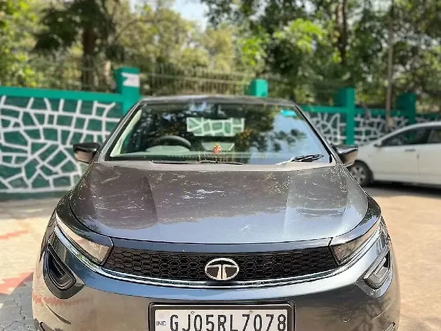 Used 2021 Tata Altroz in Vapi