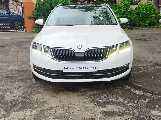 Used 2018 Skoda Octavia in Mumbai