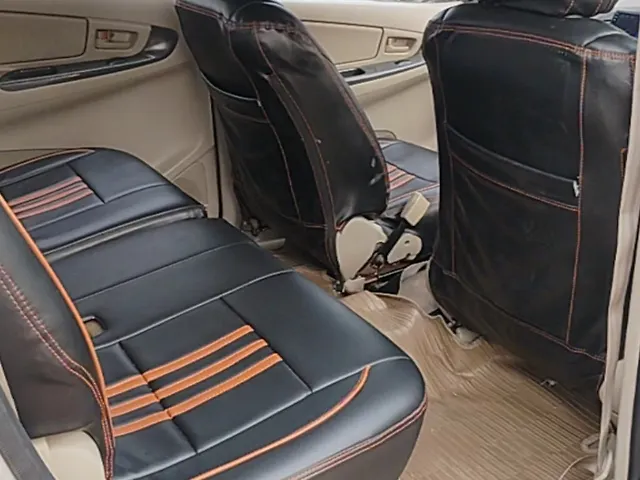Used Toyota Innova [2013-2014] 2.5 G 8 STR BS-III in Satna