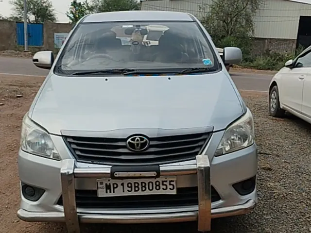 Used Toyota Innova [2013-2014] 2.5 G 8 STR BS-III in Satna