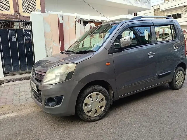 Used Maruti Suzuki Wagon R 1.0 [2014-2019] LXI in Kanpur