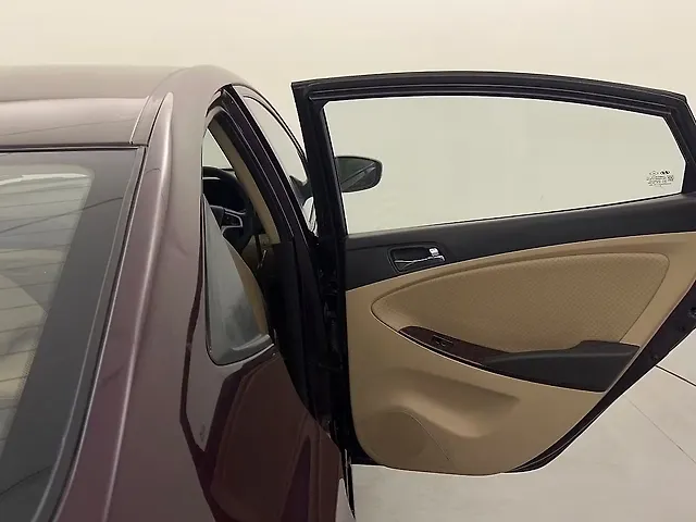 Used Hyundai Verna [2011-2015] Fluidic 1.6 VTVT SX Opt in Ghaziabad